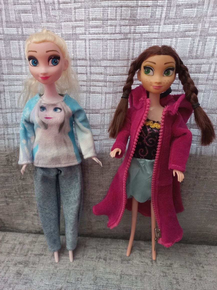 Ельза і Анна  ляльки