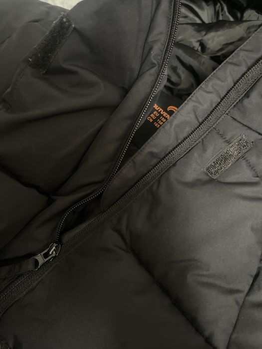 Жіночий пуховик на зиму