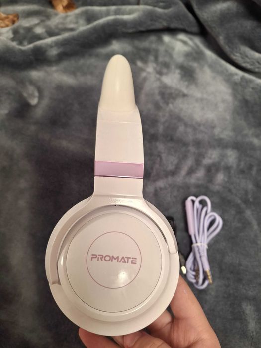 Навушники з котячими вушками Promate