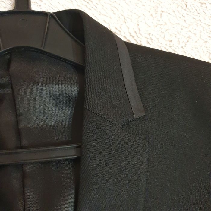 Костюм классика смокинг однобортный чёрный