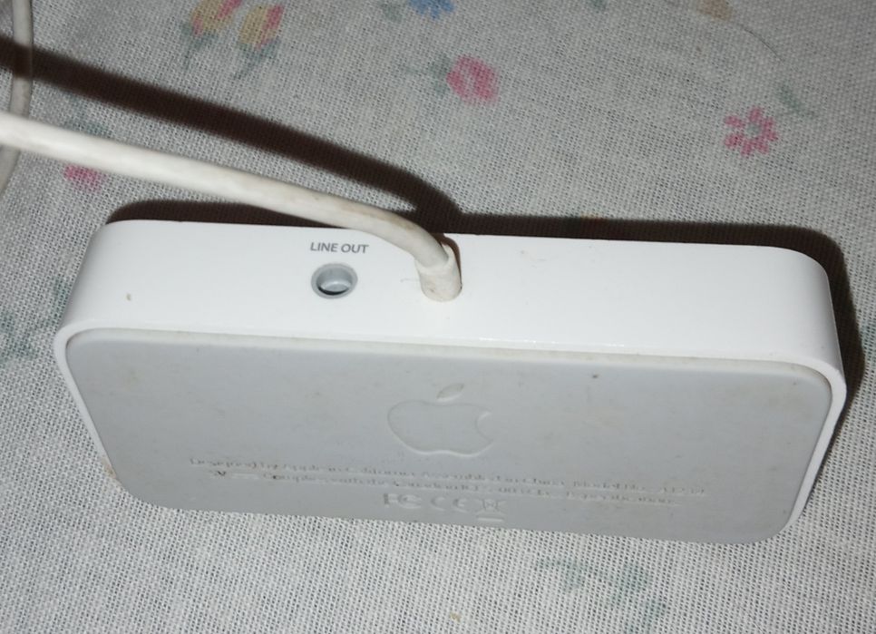 Promoção Carregador com fios da Apple modelo A1234 para iPhone  A133