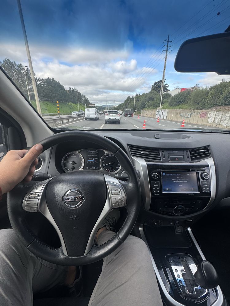 Nissan Navara D23 NP300 2.3dCi Automática – 2018 – 150.000 km