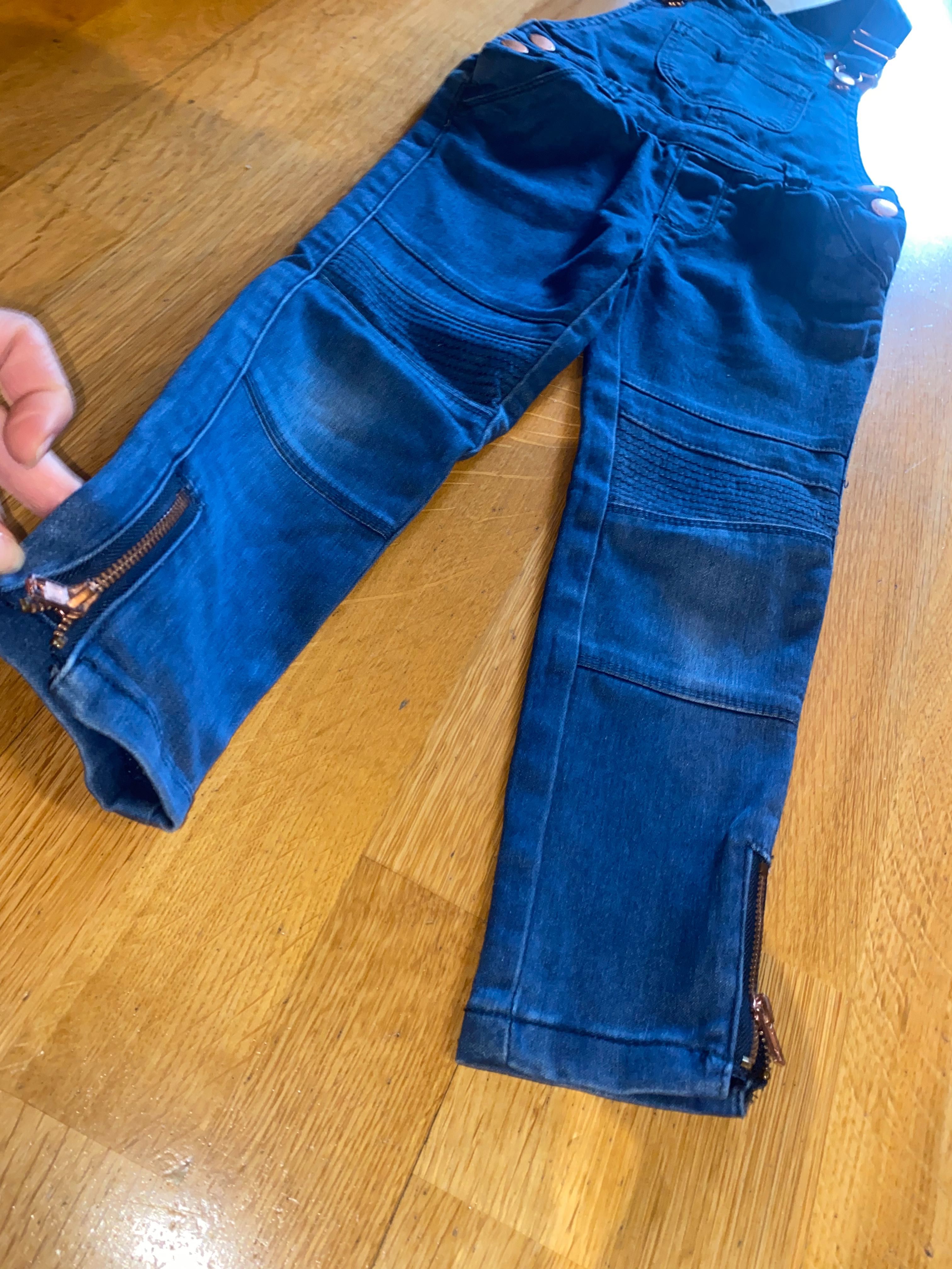 Denim Go ogrodniczki szczupłe jeansowe 110 spodnie jeansy na szelkach