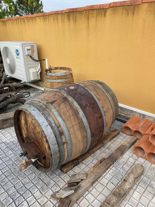 barrica de vinho de carvalho, 225 litros