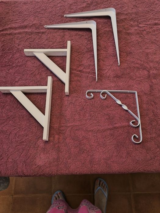 Suportes para prateleiras