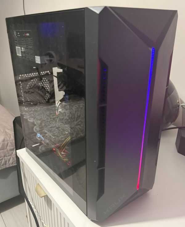 Gamingowy komputer i3/GTX1050/16Gb/512SSD/LED RGB