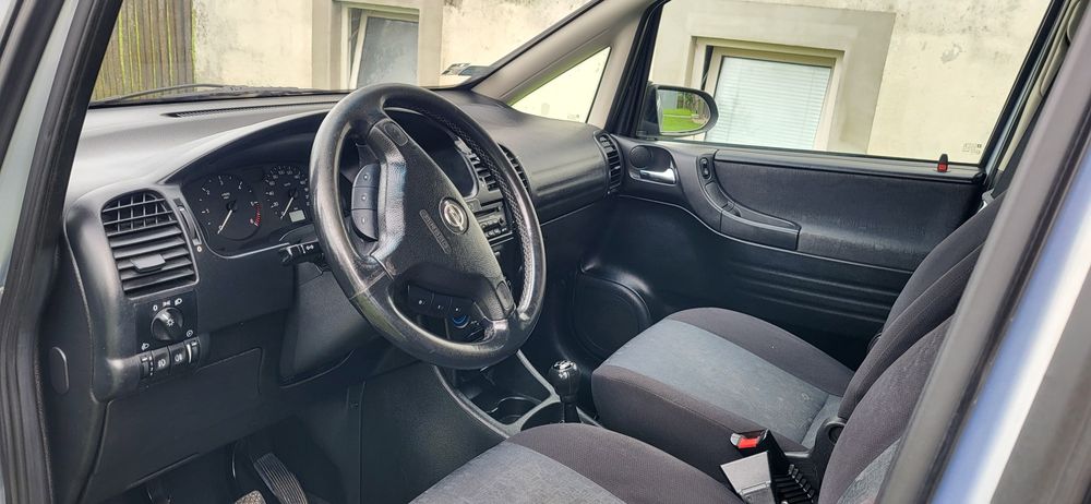 Opel Zafira 2.0 dti
