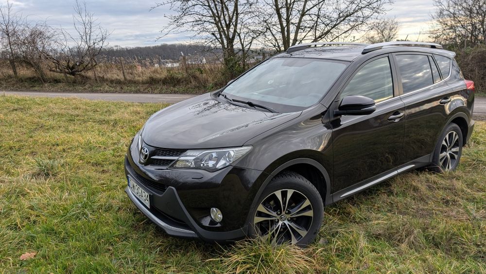 Toyota RAV4 2.0 D-4D premium