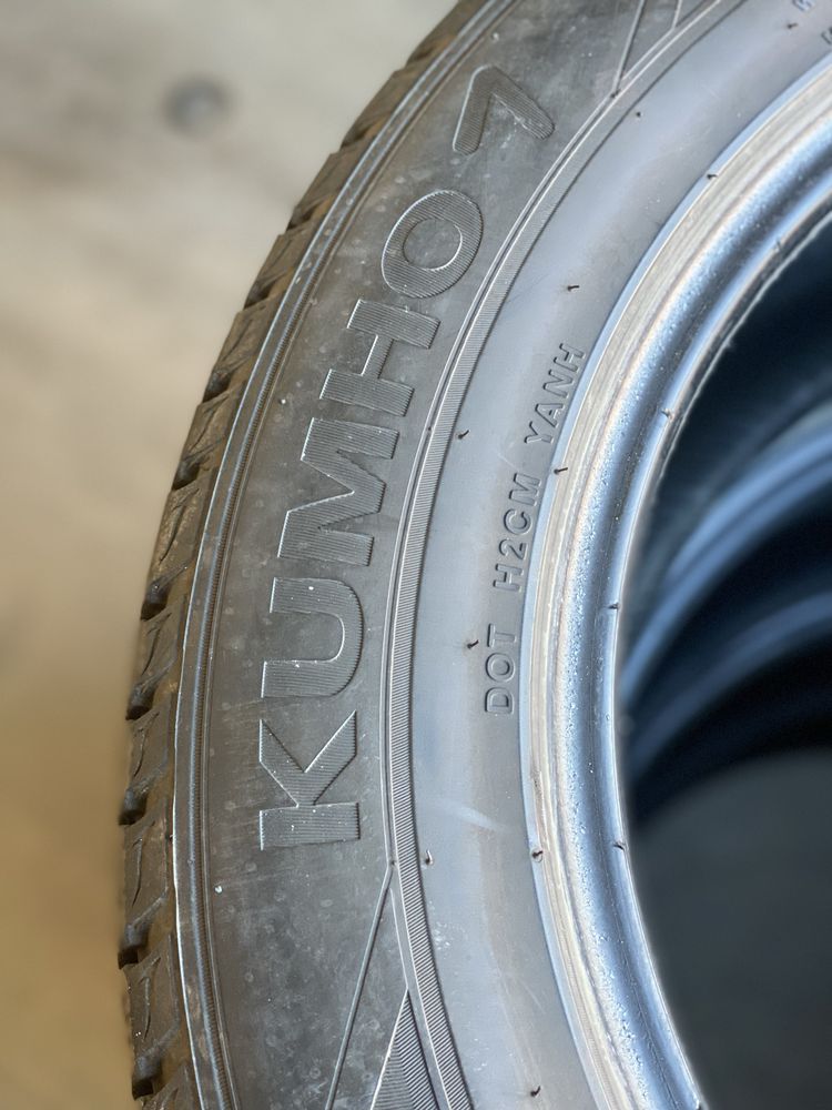 Літня гума 235 60 R18  Kumho летняя резина шины