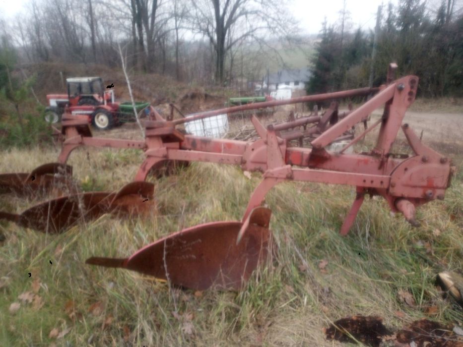 Pług 3 skibowy zagonowy fraugde nie overum,kverneland ,Fiskars kuhn