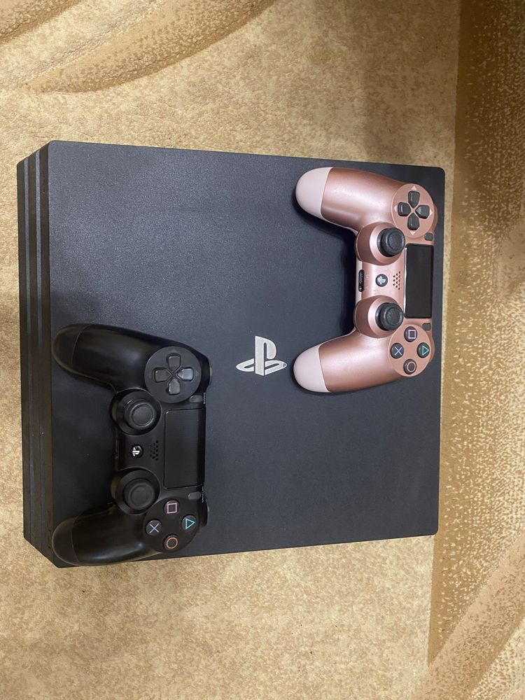 Playstation 4 pro / PS4 pro 1tb