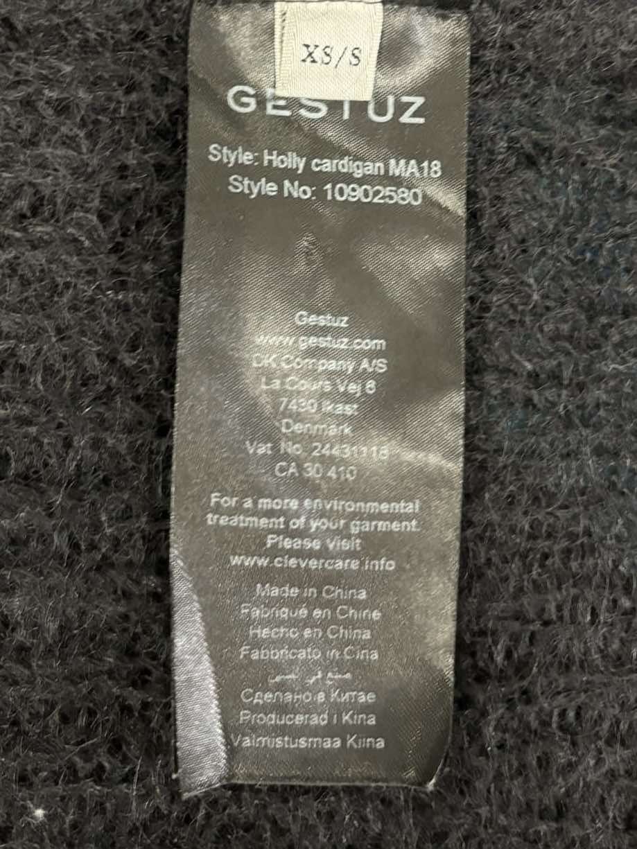Gestuz kardigan oversize sweter damski XS/S moher wełna 
55%moher 
15%