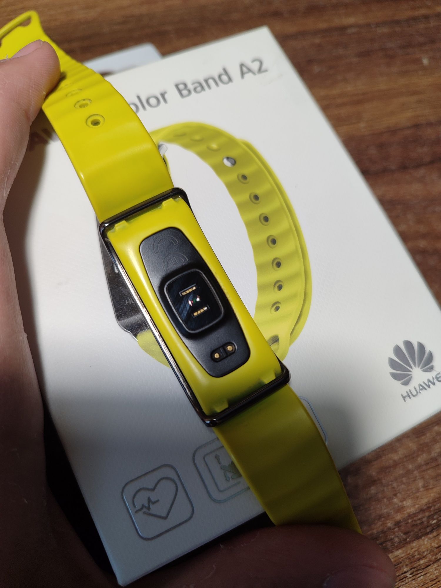 Годинник Huawei color band a2