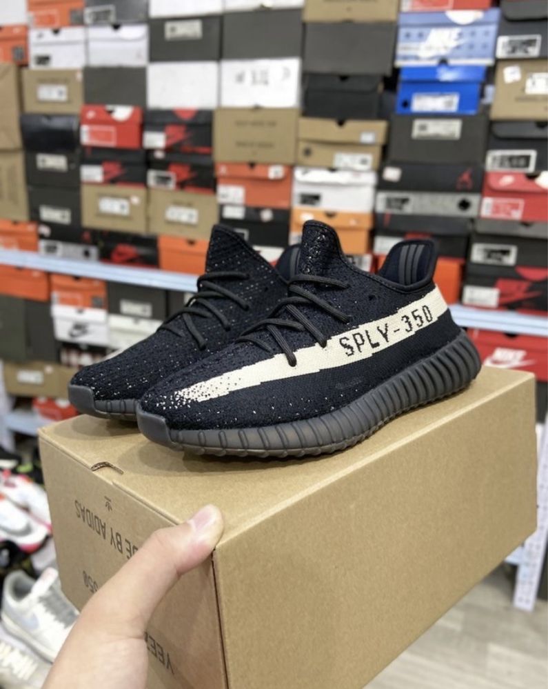 YEEZY 350 VARIOS TAMANHOS