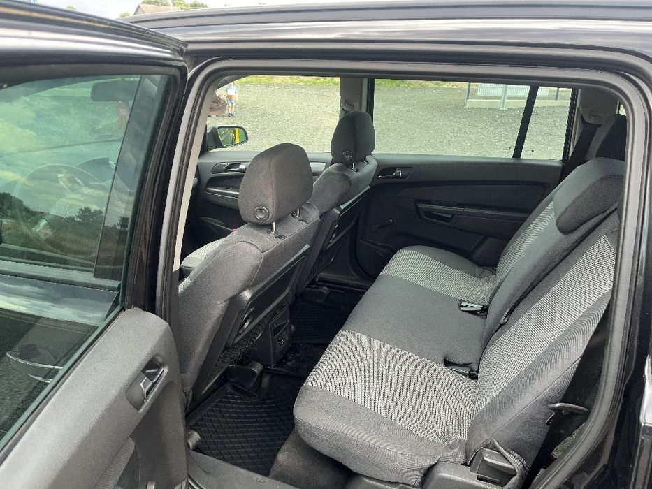 Продам  Opel Zefira