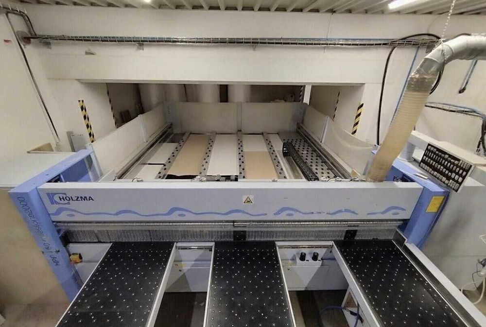 Seccionadora Holzma HPP250