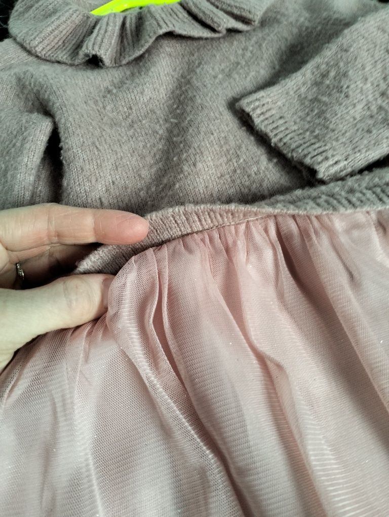H&M śliczna sukienka, pudrowy róż, sweterkowa, mieniąca,r. 92/104