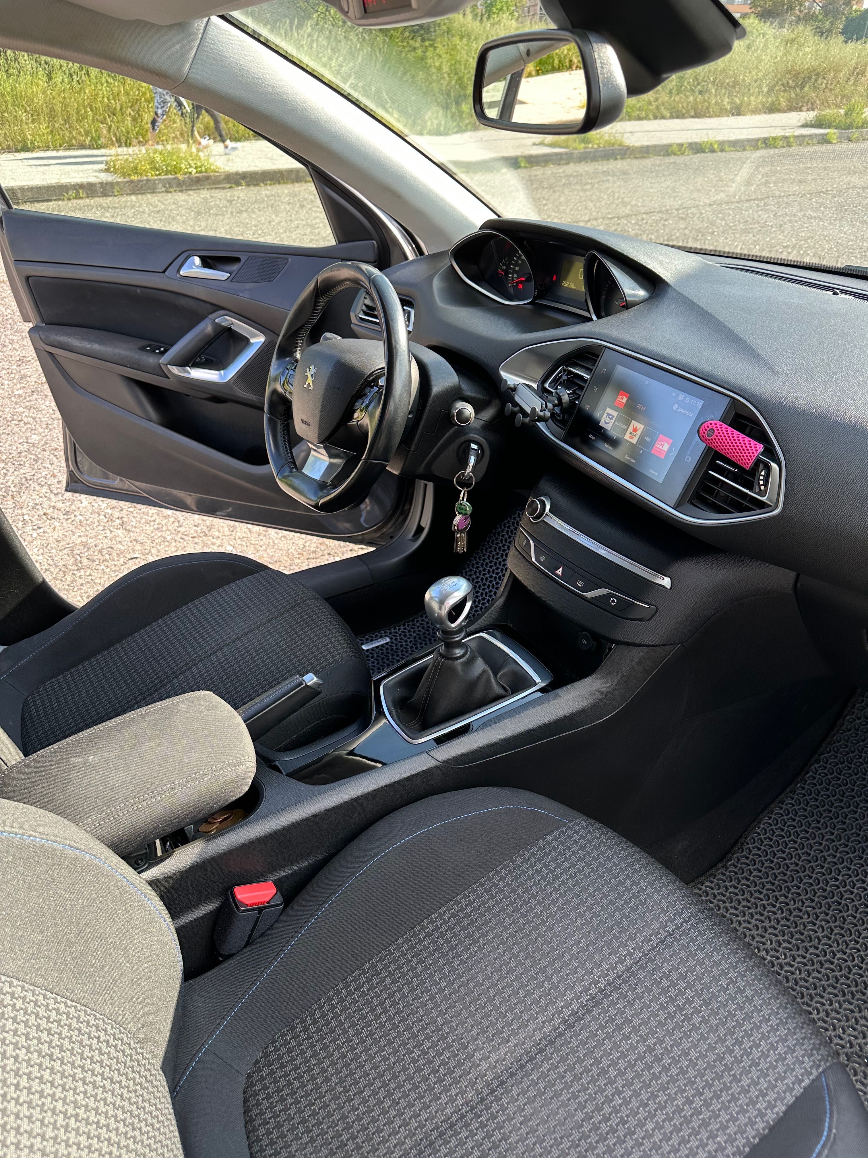 Peugeot 308 1.5 HDI