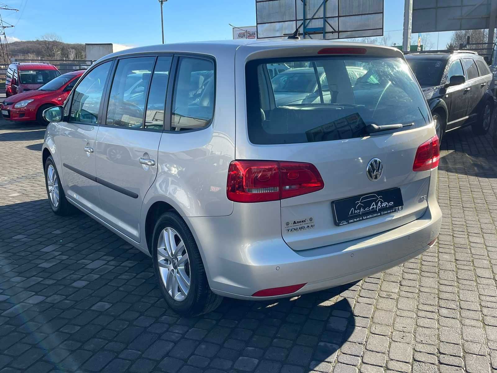 Volkswagen Touran