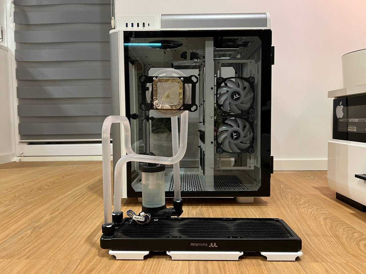 Obudowa Thermaltake Level 20 HT Snow
