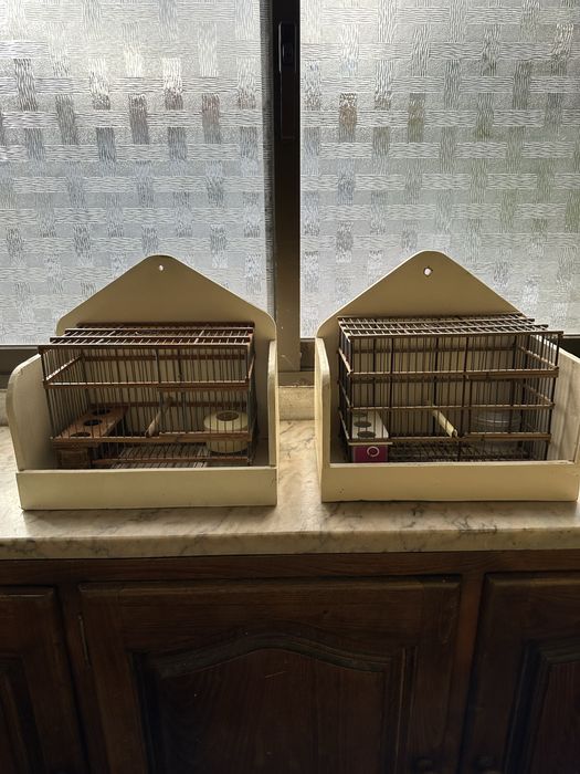 Gaiolas para aves com tapo