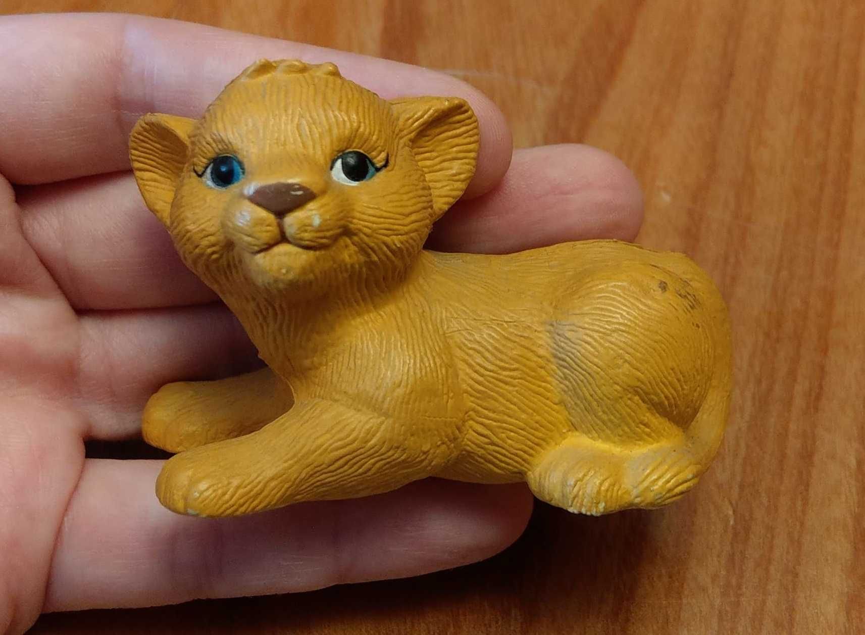 Król Lew, młody Simba i Nala figurki nowe wysylka