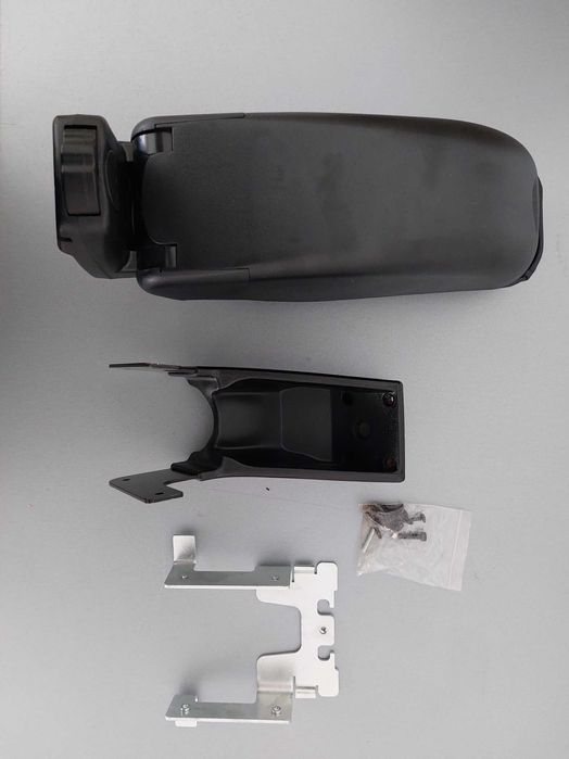 Подлокотник Renault Dacia Duster 1 (Рено Дачія Дастер 1) 10р-18р