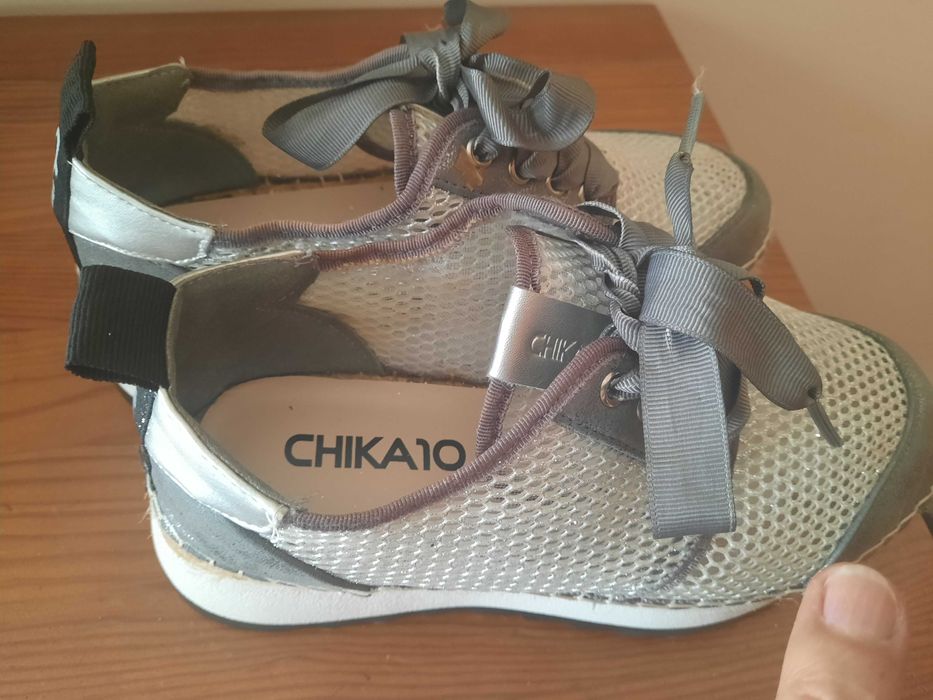 Tenis prateados n. 36