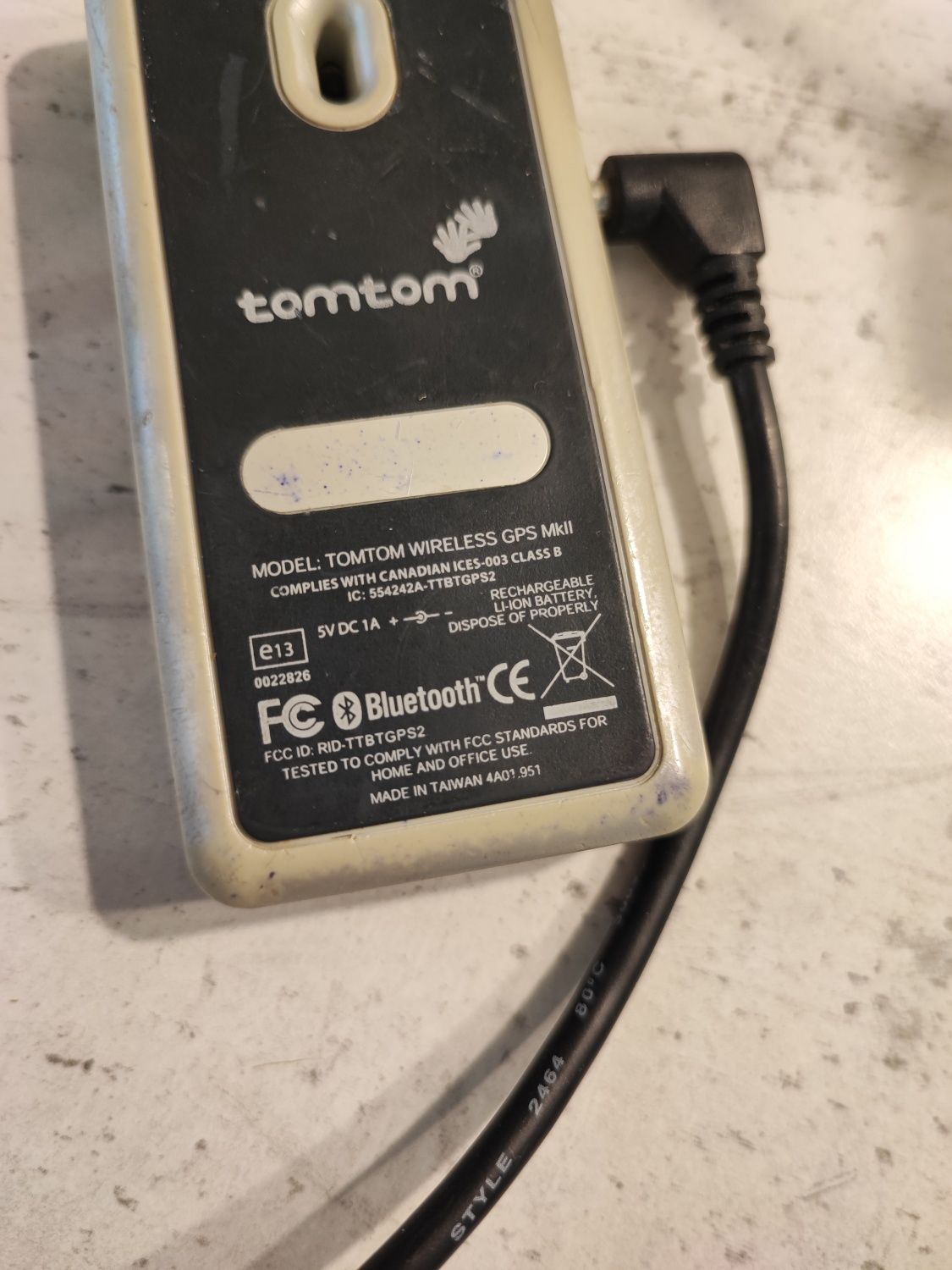 TomTom MKII Bluetooth Wireless GPS Receiver gps приймач автомобільний