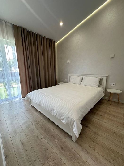 Продам 2 к. квартиру с ремонтом и мебелью