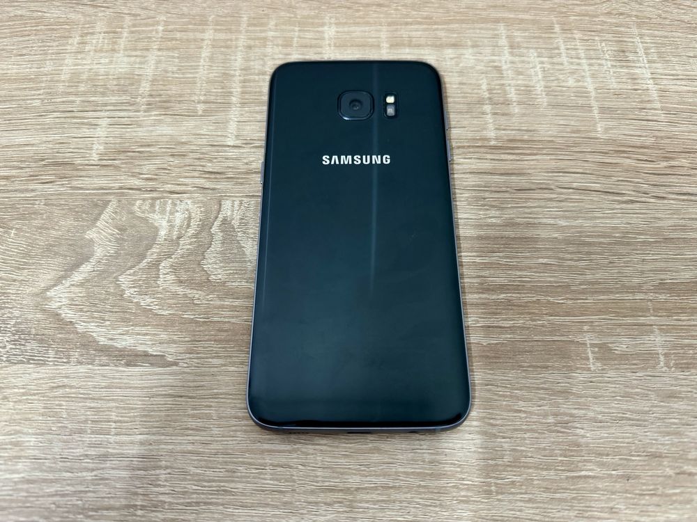 Смартфон Samsung Galaxy S7 Edge SM-G935F 4/32GB