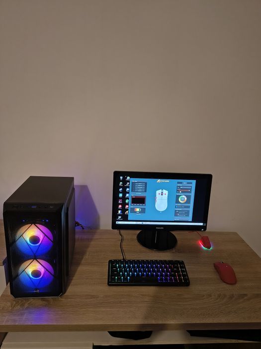 Komputer Do Gier/Stanowisko/Mysz/Klawiatura/Monitor/Intel i5/AMD RX570