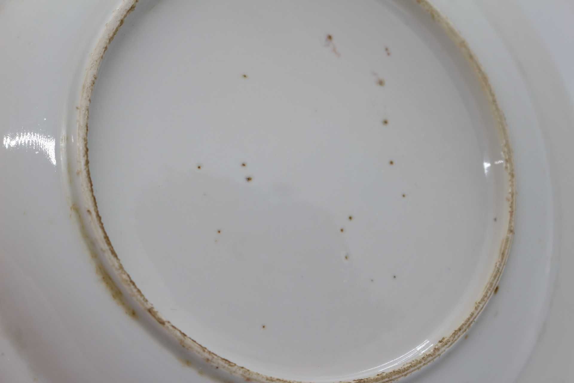 Prato Fundo 25 cm em porcelana Chinesa Fluvial e Pagodes XIX