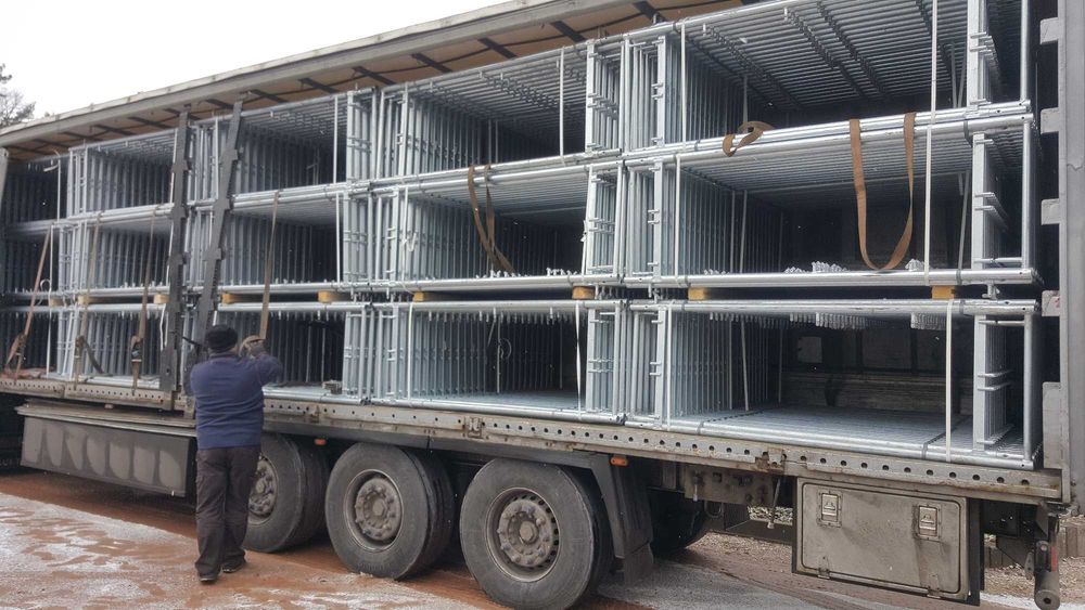 Rusztowania elewacyjne Pletac 400 m2 nowe