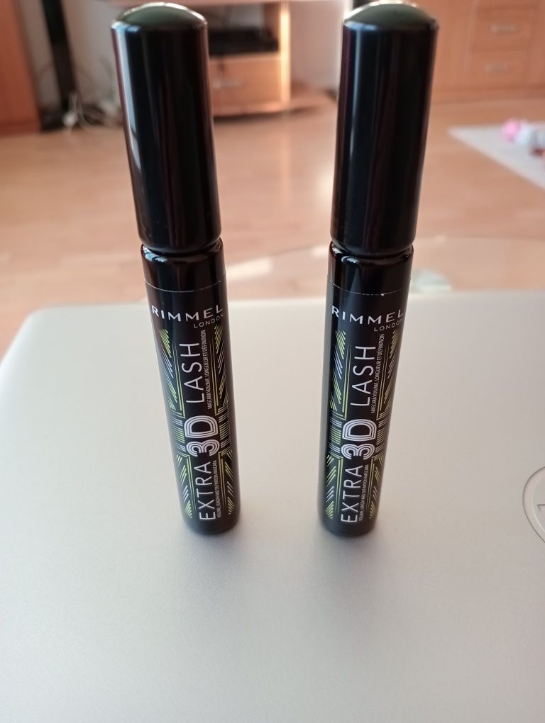 Nowy tusz do rzęs Rimmel Extra 3D lash 2 szt.