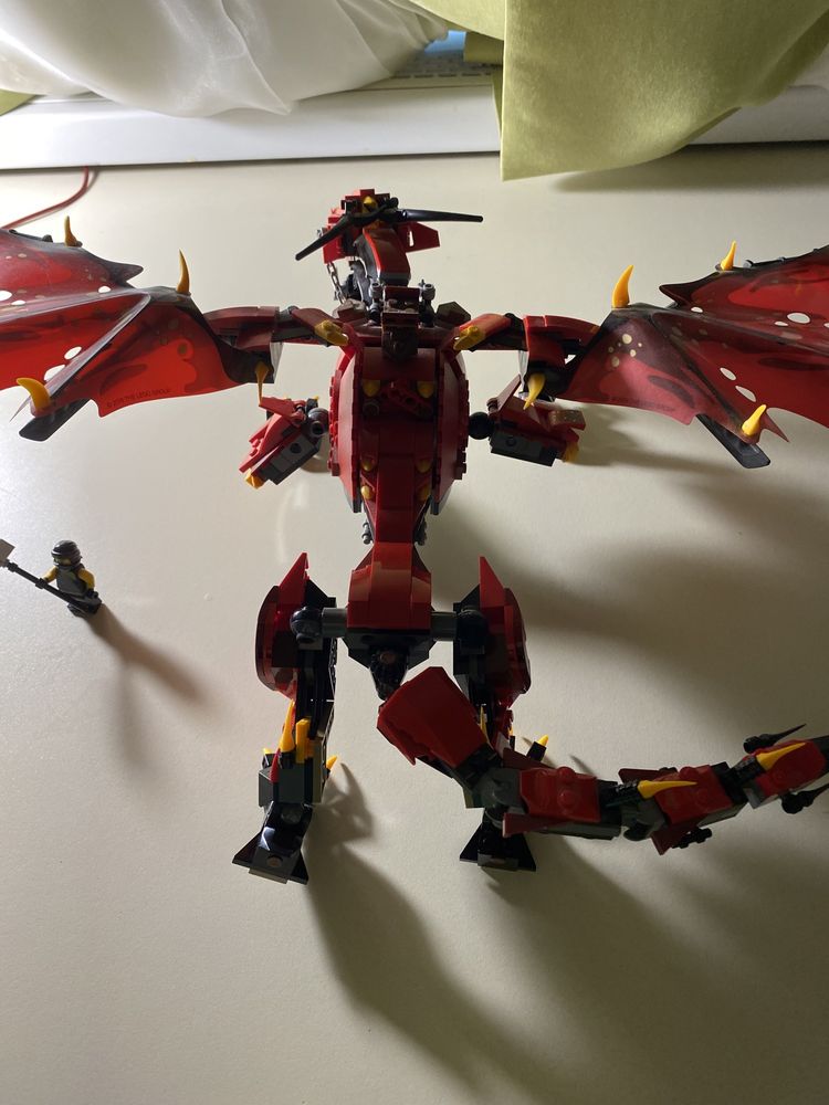 LEGO NINJAGO червоний дракон Кая кастомный