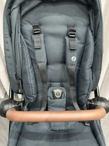 Maxi Cosi Pebble 360 + Carrinho Maxi Cosi Street Essential Graphite