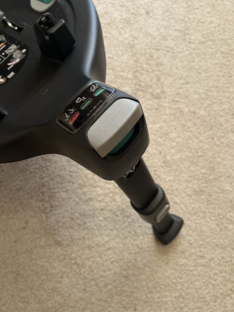 Fotelik samochodowy Cybex cloud z i-size + baza
