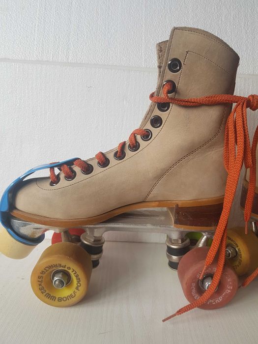 Zawodowe wrotki damskie