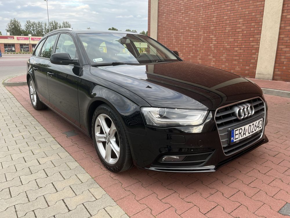 AUDI A4 B8 2014r 2.0TDI 150KM