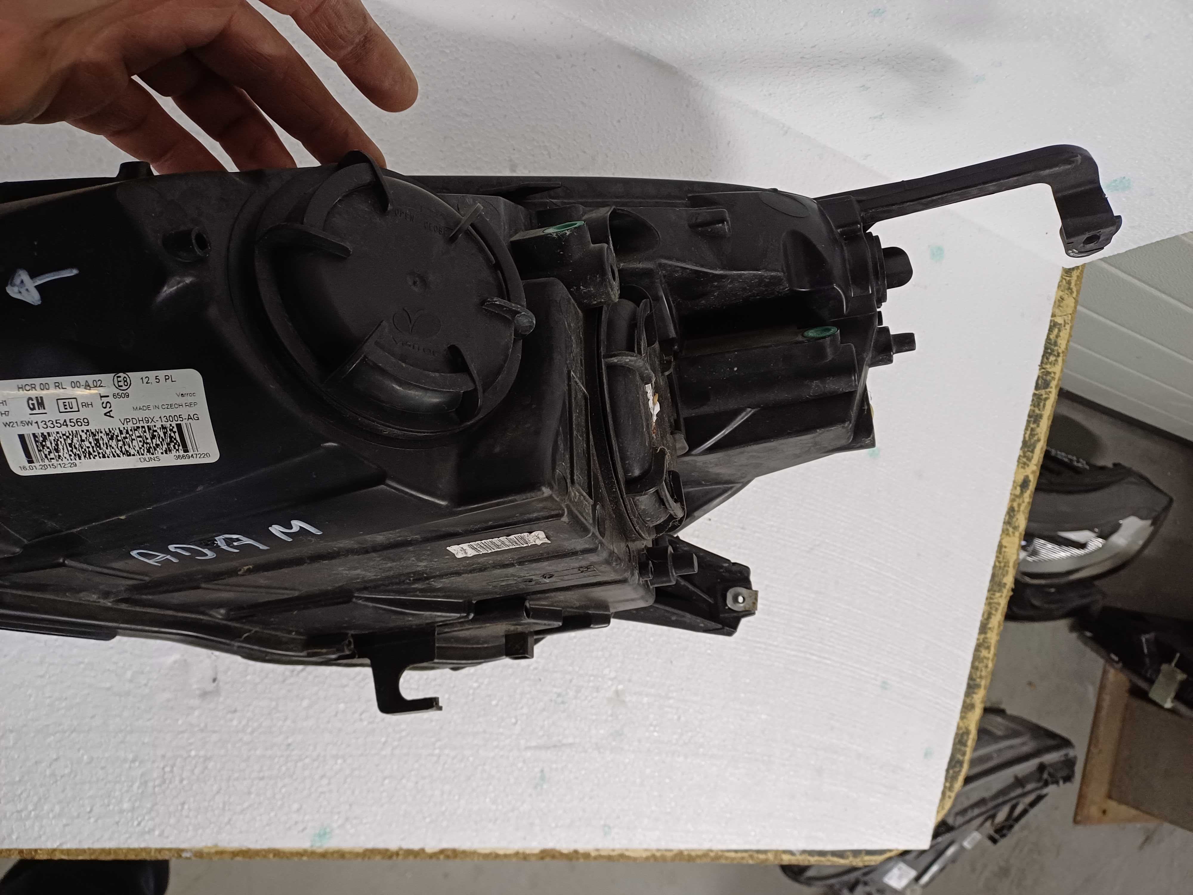 lampa prawa opel adam 133.545.69