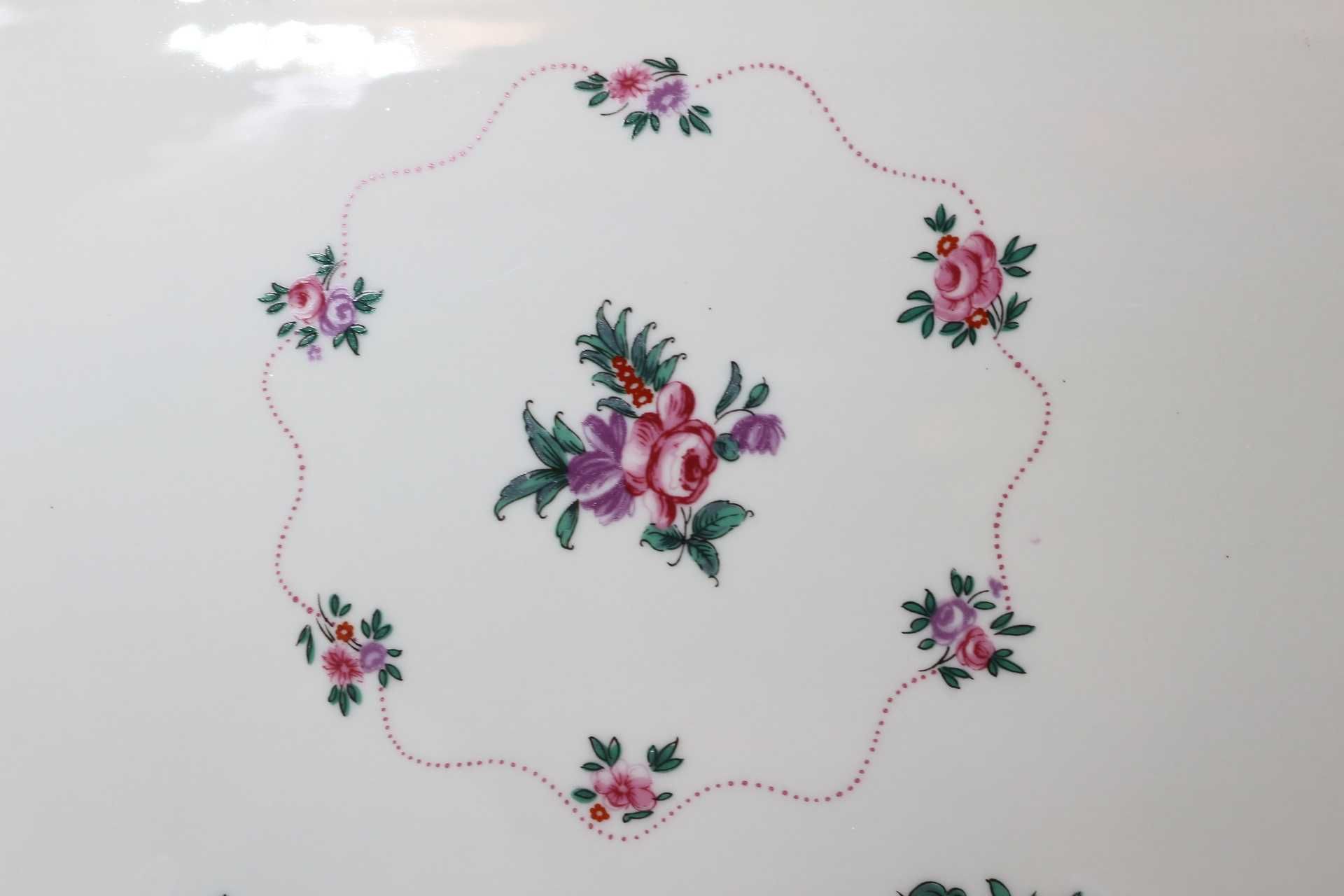 Torteira Coleção Sílvia Vista Alegre 1980