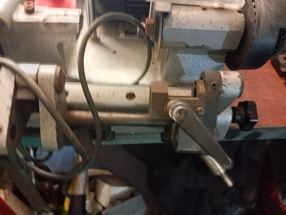 Máquinas de fazer chaves tech2