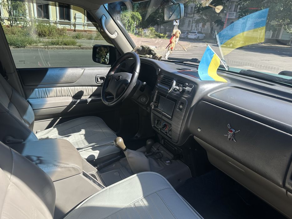 Продам Nissan Patrol Y61 4.2 дизель