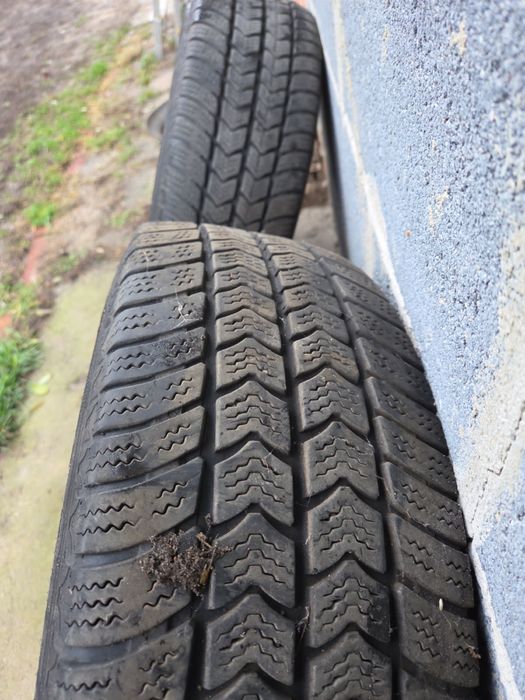 Sprzedam opony 2szt 215/65 r16, 2szt 215/70 r15 C