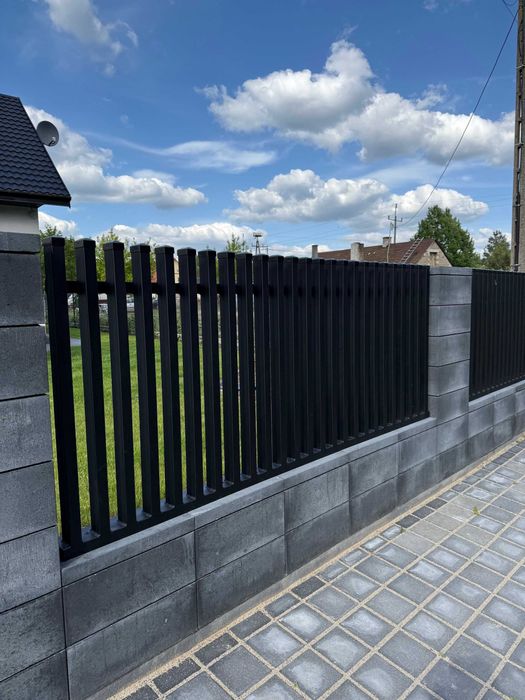 Nowoczesne ogrodzenia na wymiar- grzebieniowe, modułowe PRODUCENT