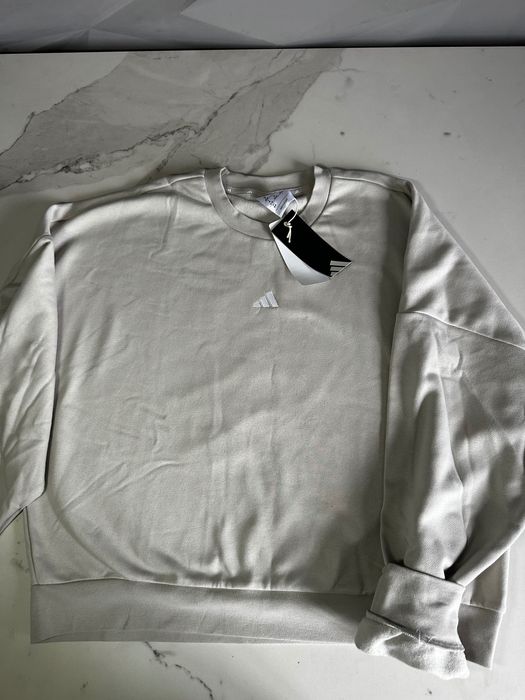 Жіноча кофта adidas оригінал розмір L
