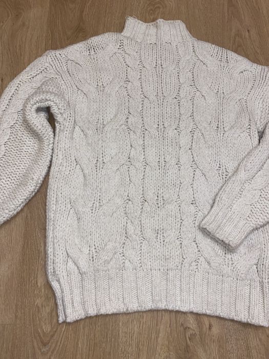 Теплый объемный свитер женский, светлый, размер s, Турция