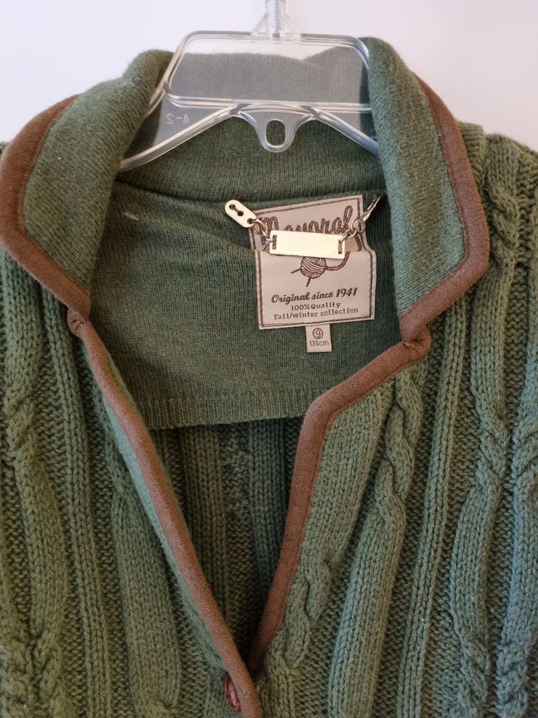 Sweterek firmy Mayoral