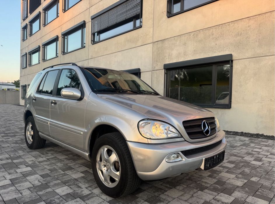 Розборка ML W163 Запчастини W163